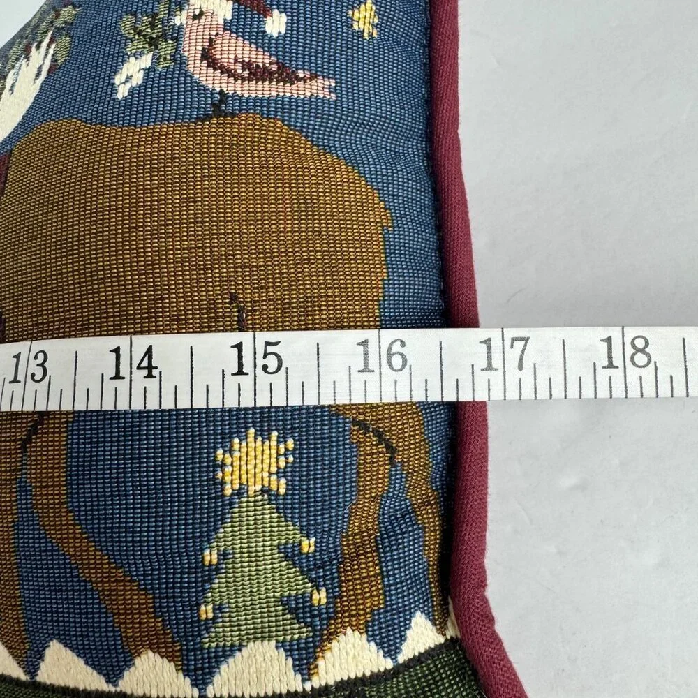 Newport Christmas Tapestry Pillow Moose Winter Holiday Cabin Snow Home Decor EUC